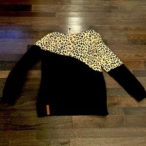 Ampersand Ave women’s hoodie. NWT